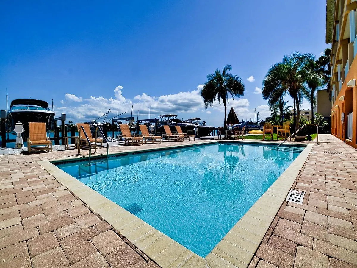 Island Key Condos 302 Clearwater Beach 0*,