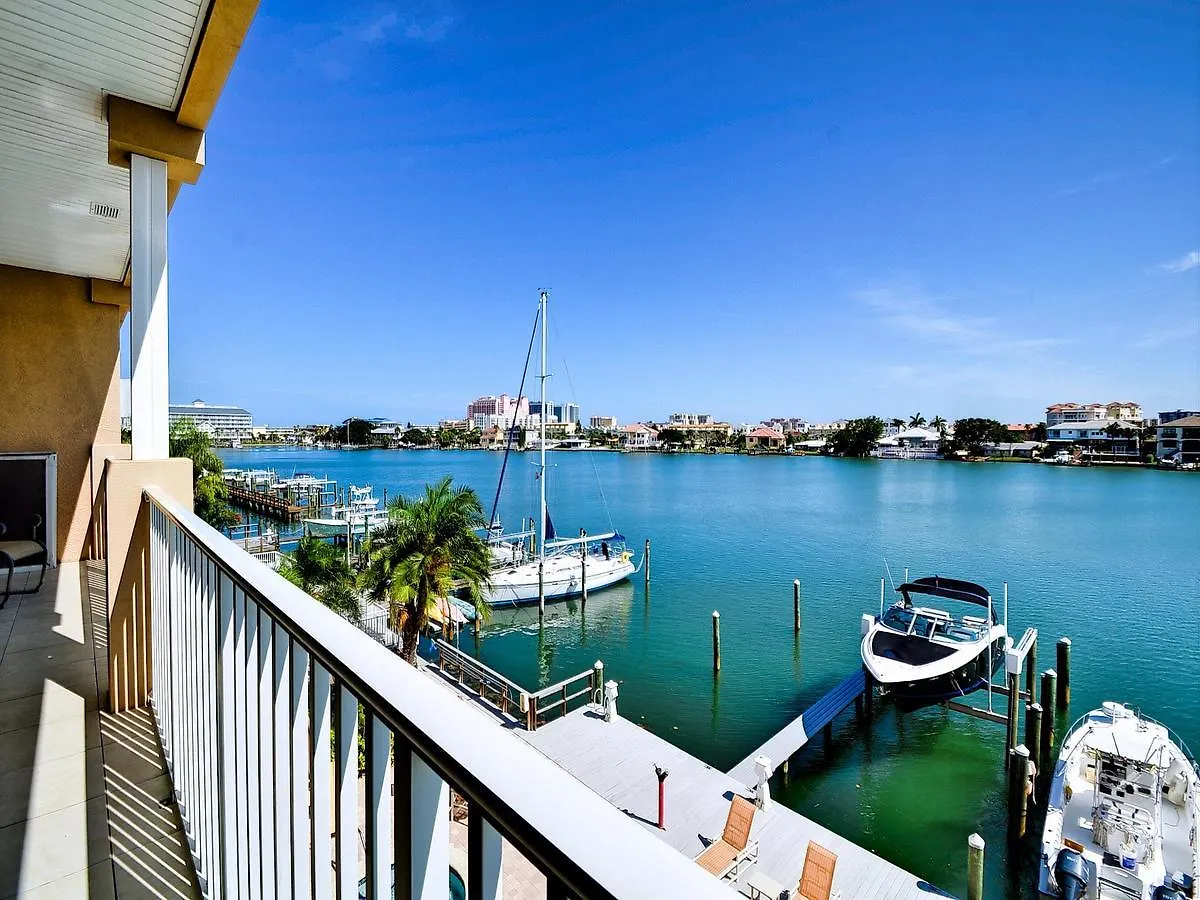 Island Key Condos 302 Clearwater Beach 0*,