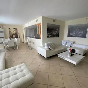 Apartment Oceanview Large Dream With 2bd/2b In Clearwater, Clearwater Beach